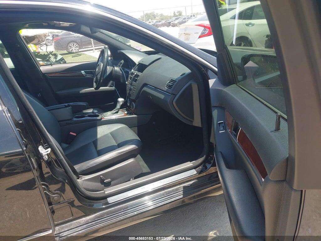 WDDGF5EB4BA465968 2011 MERCEDES-BENZ C 300 photo no. 5