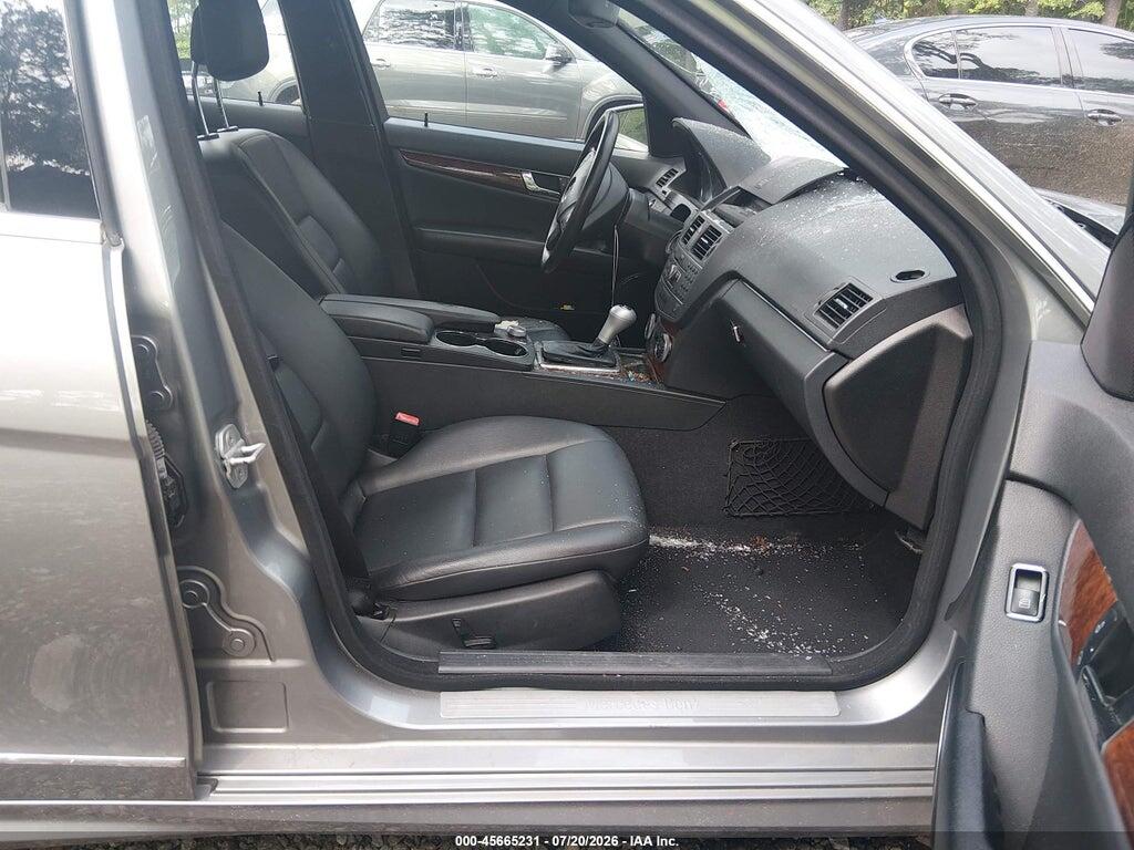WDDGF8BB5BR163533 2011 MERCEDES-BENZ C 300 photo no. 5
