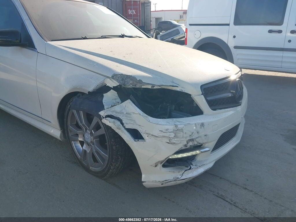 WDDGF5EB4BF653568 2011 MERCEDES-BENZ C 300 photo no. 6
