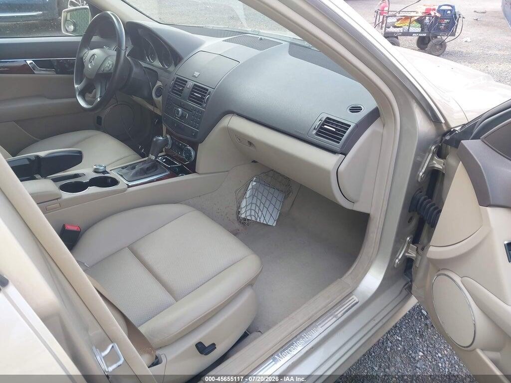 WDDGF8BB1BR150312 2011 MERCEDES-BENZ C 300 photo no. 5