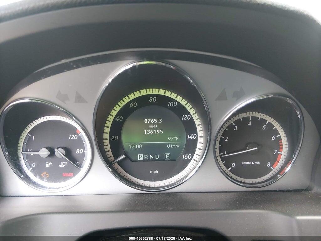 WDDGF8BB5BR180526 2011 MERCEDES-BENZ C 300 photo no. 7