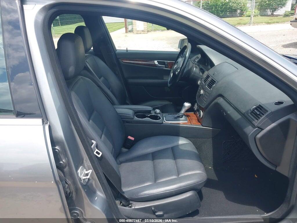 WDDGF8BB4BR152250 2011 MERCEDES-BENZ C 300 photo no. 5