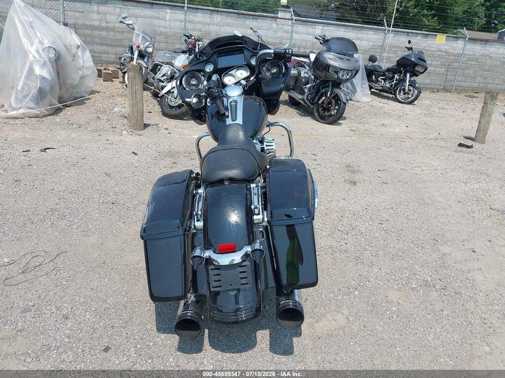 1HD1KHC13HB651767 2017 HARLEY-DAVIDSON FLTRX photo no. 6