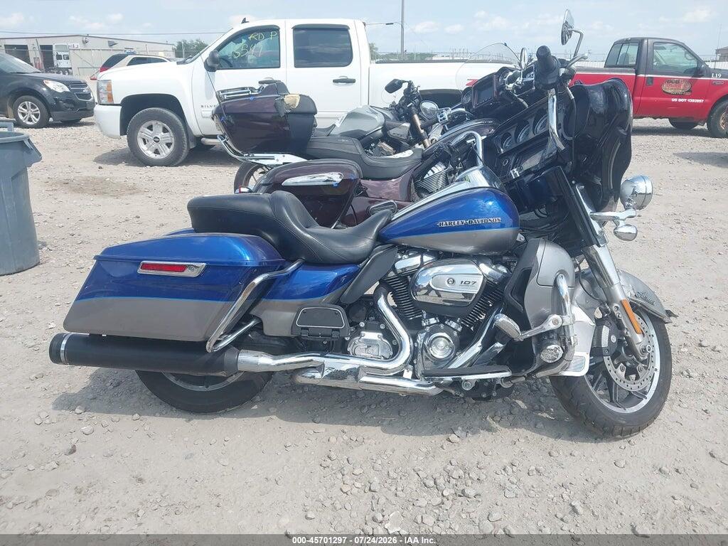 1HD1KED15HB667952 2017 HARLEY-DAVIDSON FLHTK photo no. 12
