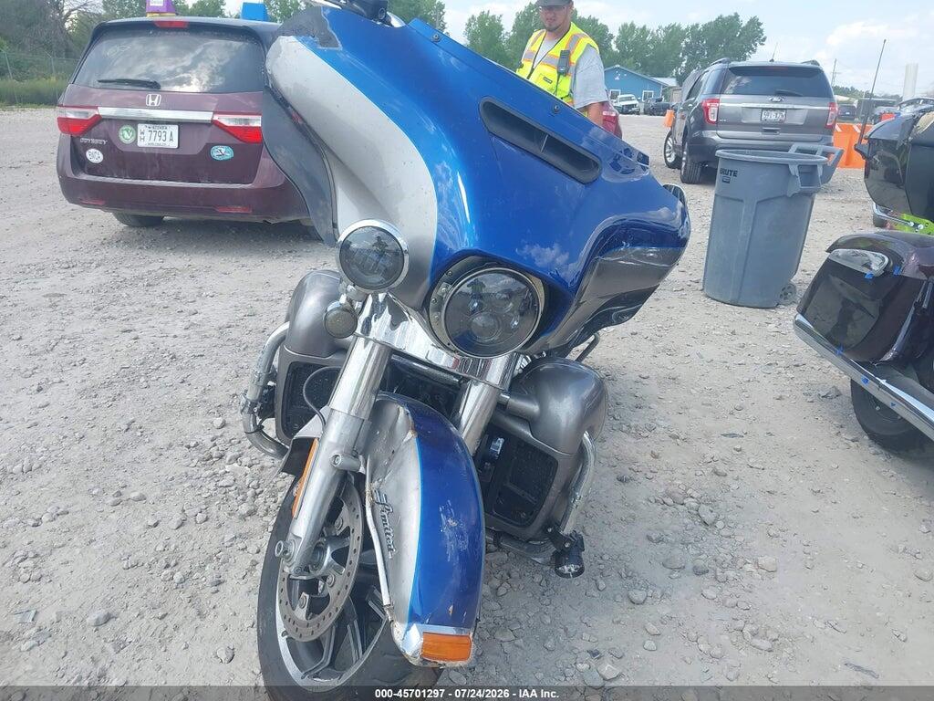 1HD1KED15HB667952 2017 HARLEY-DAVIDSON FLHTK photo no. 5