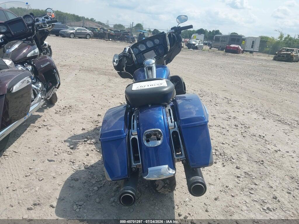 1HD1KED15HB667952 2017 HARLEY-DAVIDSON FLHTK photo no. 6