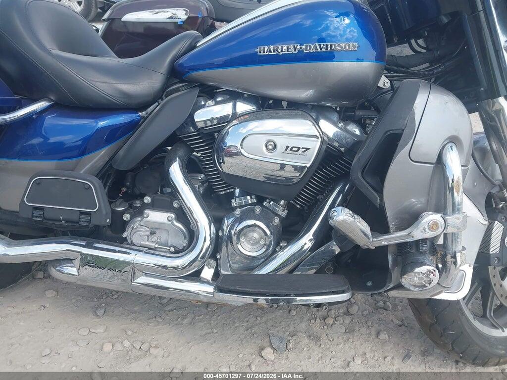1HD1KED15HB667952 2017 HARLEY-DAVIDSON FLHTK photo no. 8