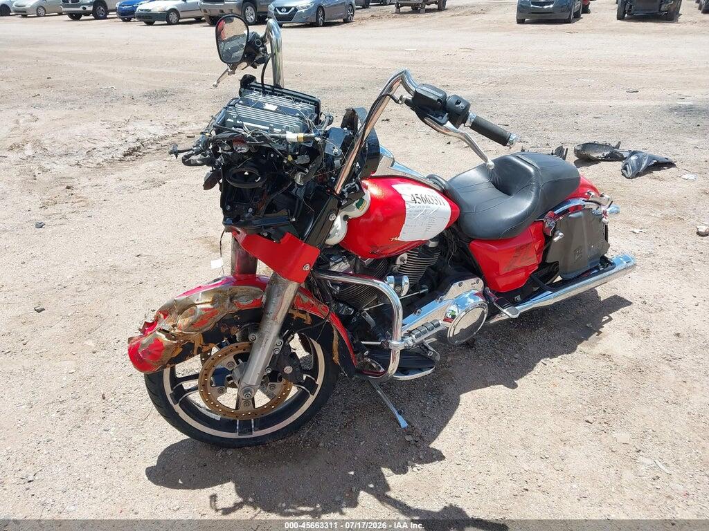 1HD1KTC19HB623040 2017 HARLEY-DAVIDSON FLTRXS photo no. 2