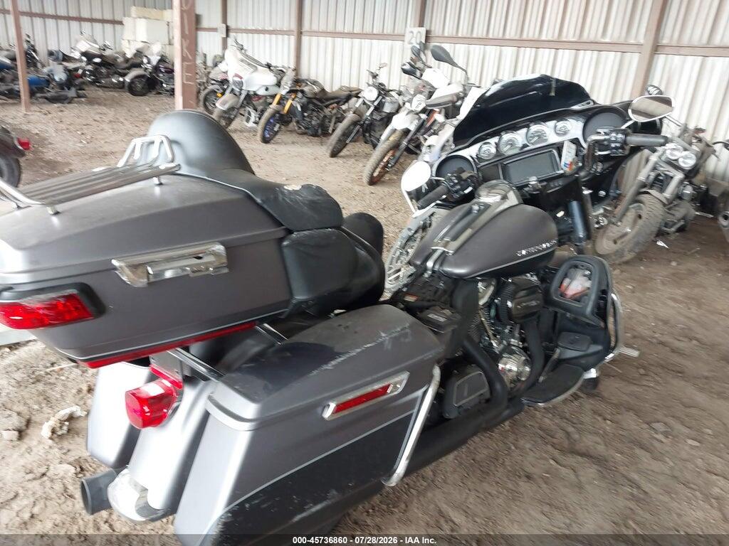 1HD1KED13HB605000 2017 HARLEY-DAVIDSON FLHTK photo no. 4