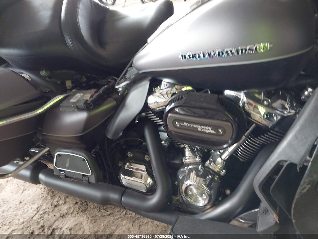 1HD1KED13HB605000 2017 HARLEY-DAVIDSON FLHTK photo no. 8