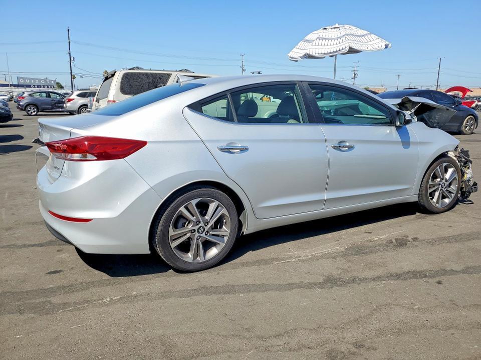 2017 HYUNDAI ELANTRA LIMITED — Фото 3 из 13