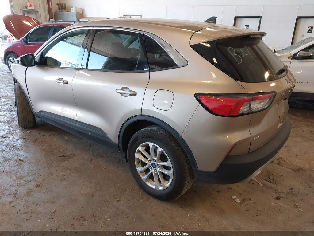 1FMCU9G6XMUA22548 2021 FORD ESCAPE photo no. 3
