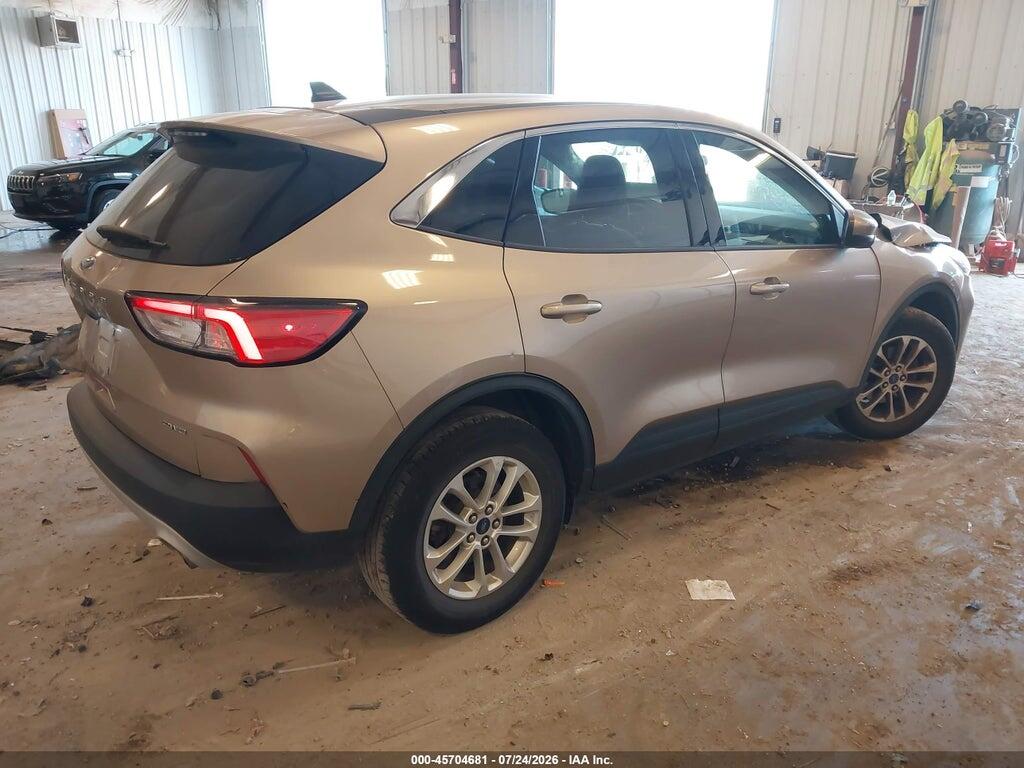 1FMCU9G6XMUA22548 2021 FORD ESCAPE photo no. 4