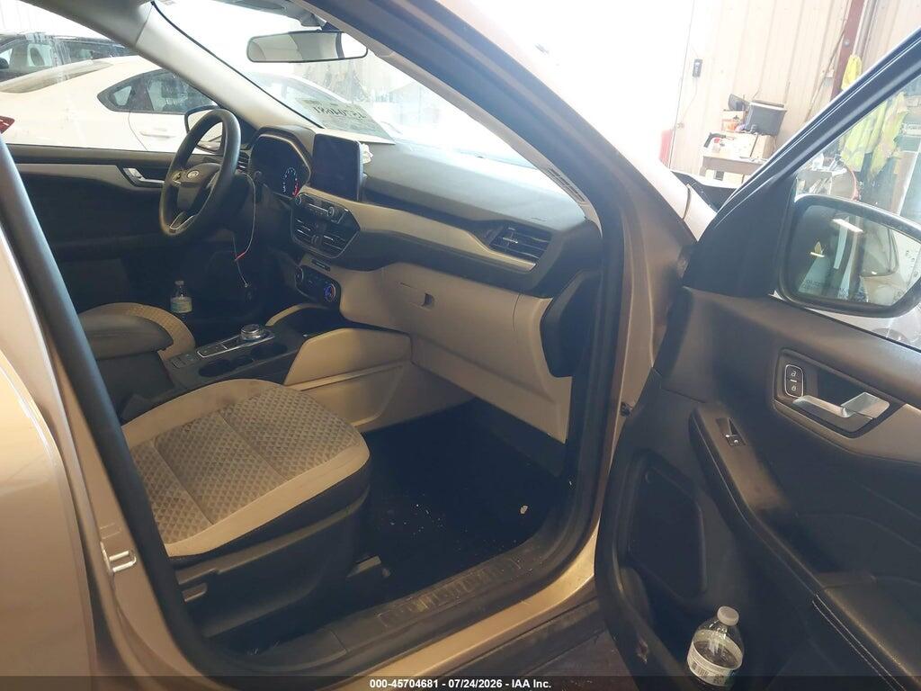 1FMCU9G6XMUA22548 2021 FORD ESCAPE photo no. 5