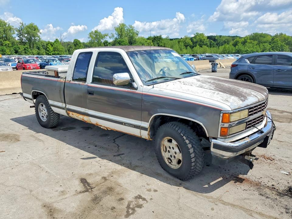 1991 CHEVROLET GMT-400 K1500 — Фото 4 из 12