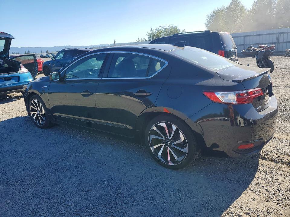 2018 ACURA ILX PREMIUM — Фото 2 из 12