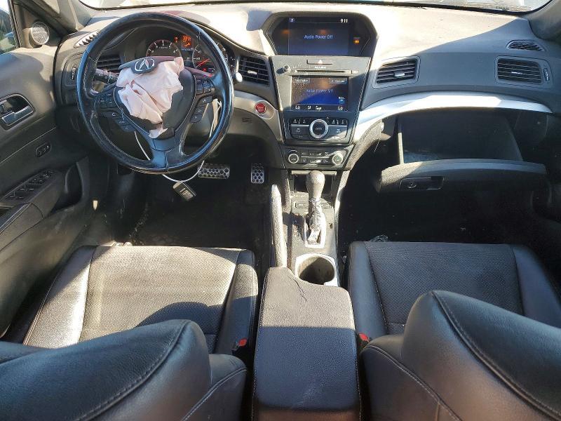 2018 ACURA ILX PREMIUM — Фото 8 из 12