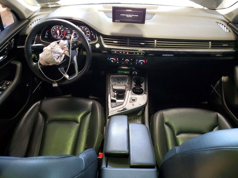 WA1LAAF78JD017671 2018 AUDI Q7 photo no. 8