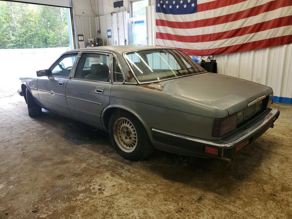 SAJHY1543KC581123 1989 JAGUAR XJ6 photo no. 2
