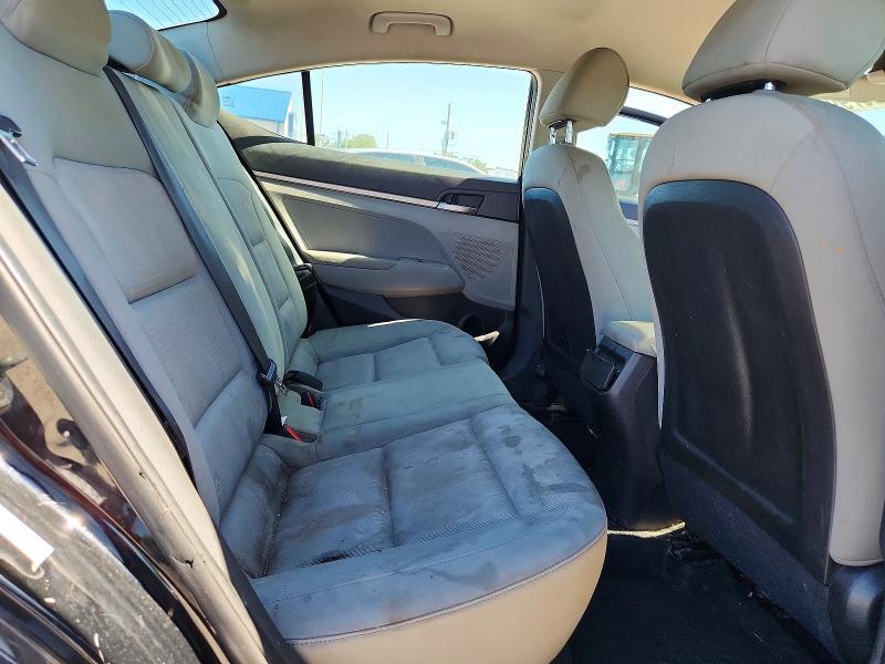 2017 HYUNDAI ELANTRA SE — Фото 10 из 13