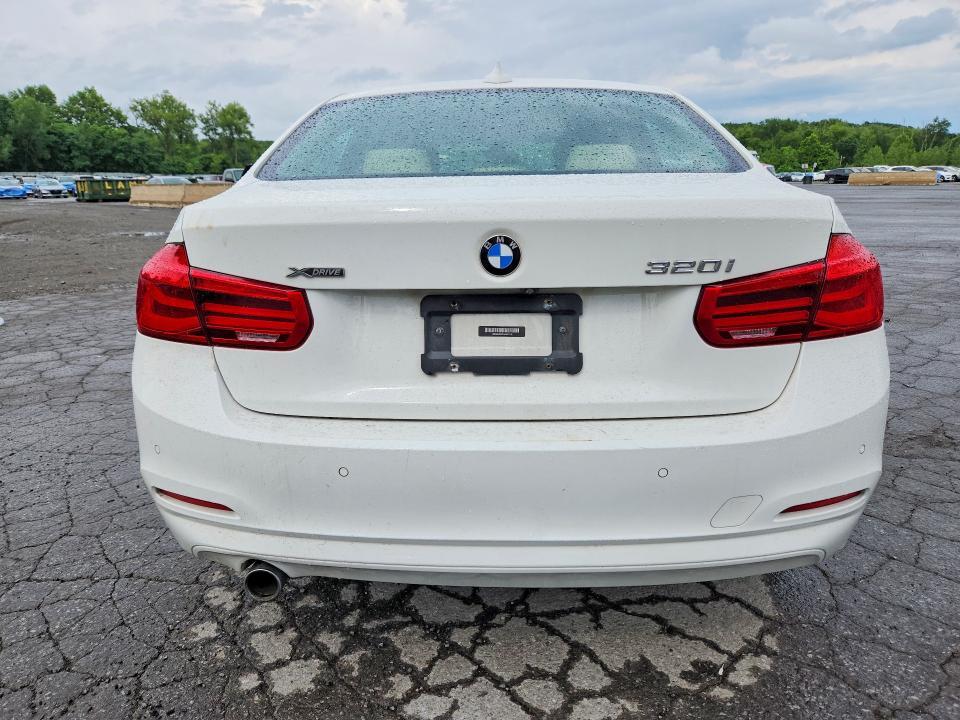 WBA8A3C53JA487132 2018 BMW 320 photo no. 6