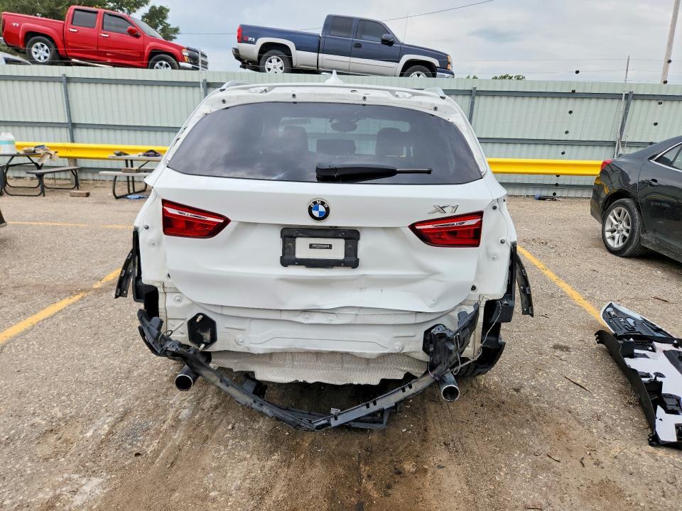 2018 BMW X1 XDRIVE28I — Фото 6 из 13