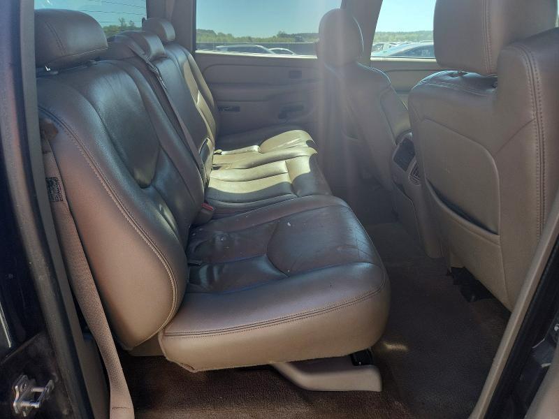 2004 GMC NEW SIERRA K1500 — Фото 10 из 13