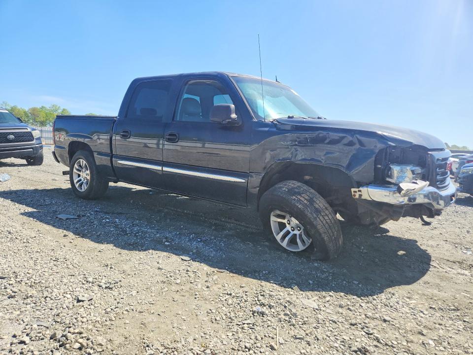 2004 GMC NEW SIERRA K1500 — Фото 4 из 13