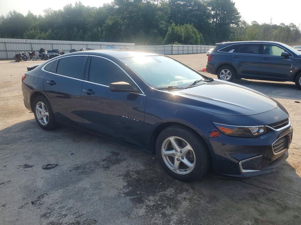 2018 CHEVROLET MALIBU LS — Фото 4 из 12