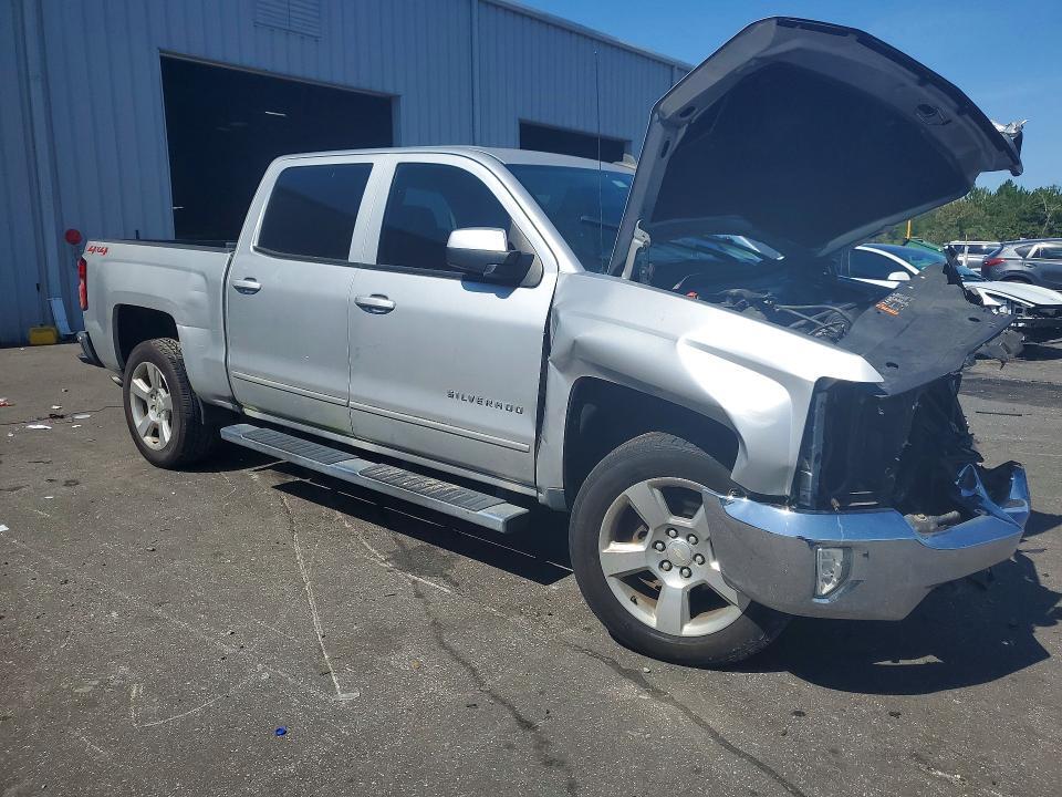 2018 CHEVROLET SILVERADO K1500 LT — Фото 4 из 12