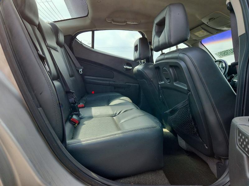 2004 PONTIAC GRAND PRIX GT2 — Фото 10 из 13