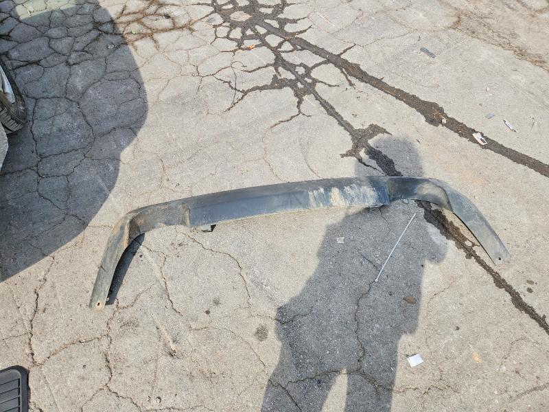 2004 PONTIAC GRAND PRIX GT2 — Фото 12 из 13
