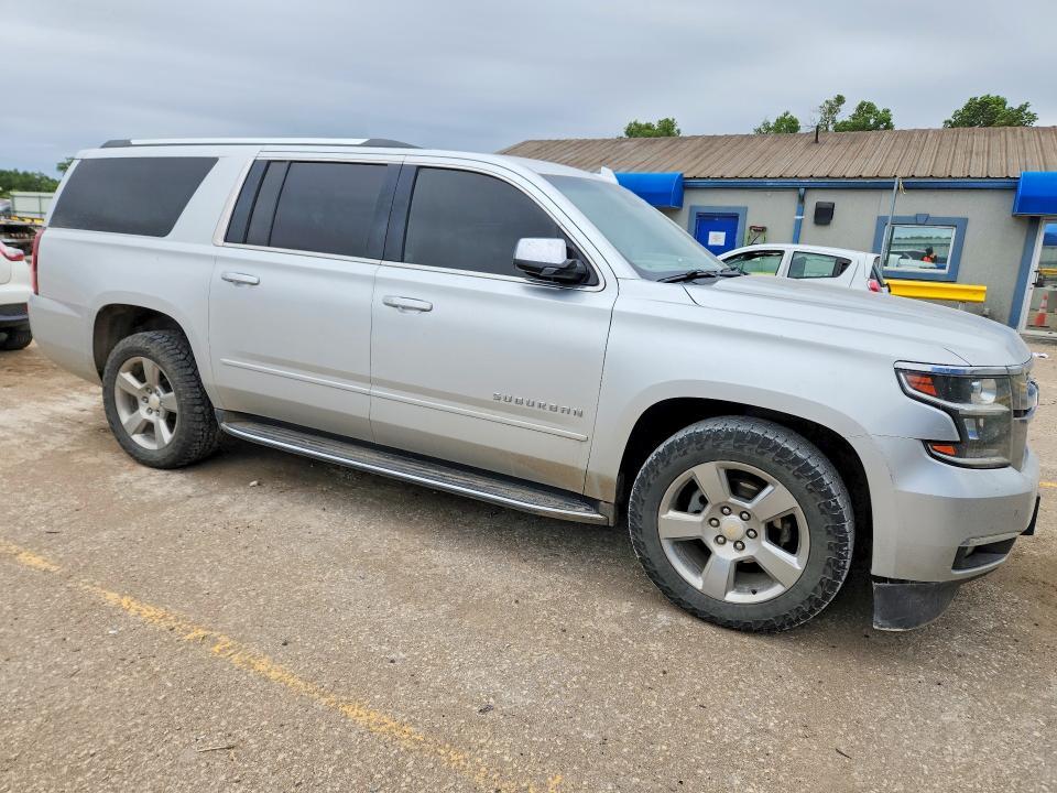 2018 CHEVROLET SUBURBAN K1500 PREMIER — Фото 4 из 13