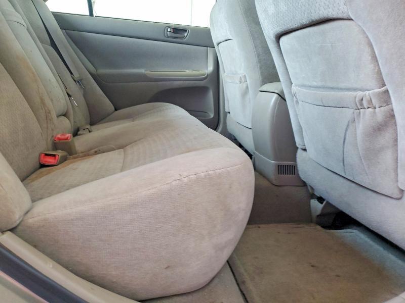 2004 TOYOTA CAMRY LE — Фото 10 из 12