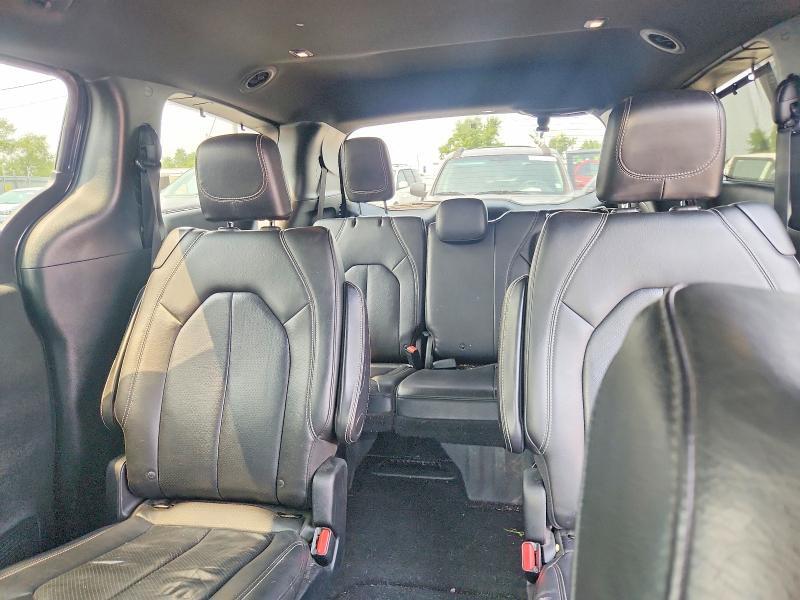 2018 CHRYSLER PACIFICA TOURING L — Фото 10 из 13