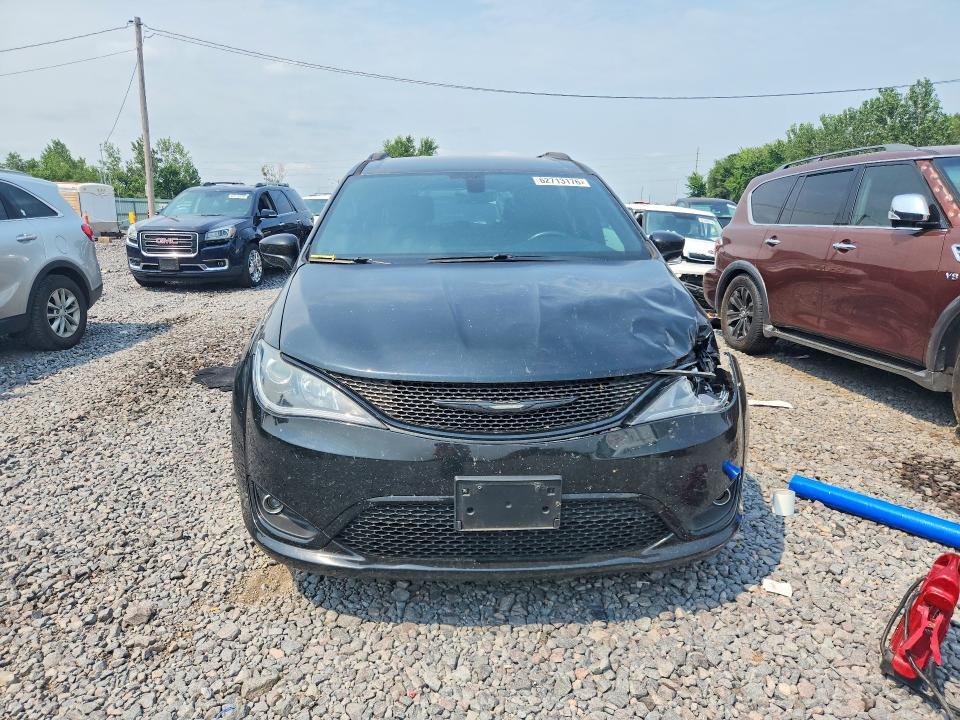 2018 CHRYSLER PACIFICA TOURING L — Фото 5 из 13