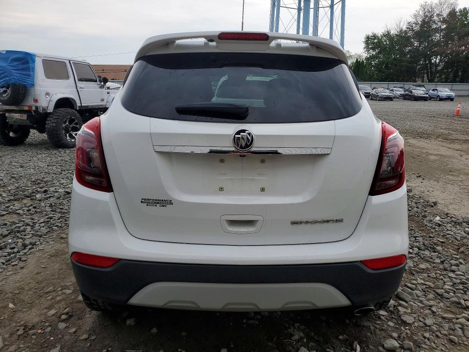 2020 BUICK ENCORE SPORT TOURING — Фото 6 из 12
