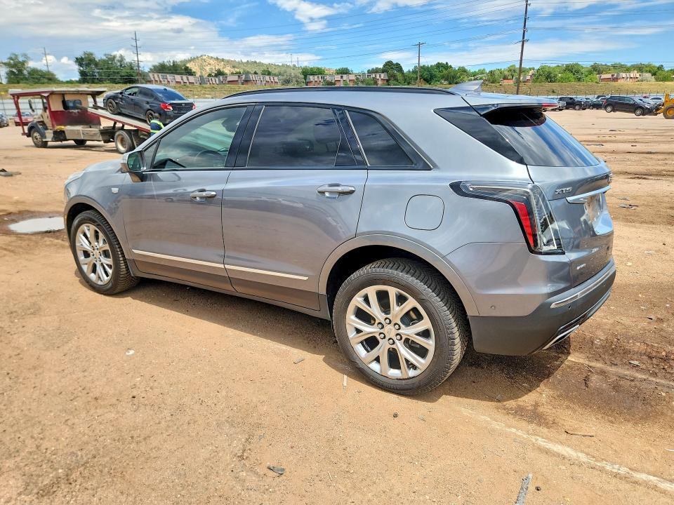 2020 CADILLAC XT5 SPORT — Фото 2 из 12