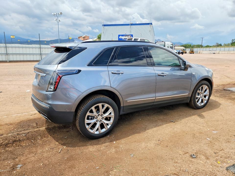 2020 CADILLAC XT5 SPORT — Фото 3 из 12