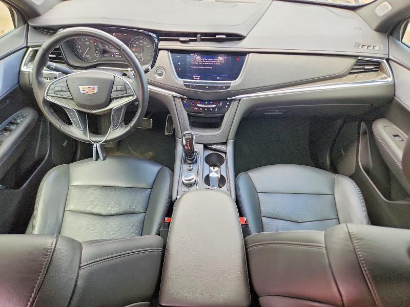 2020 CADILLAC XT5 SPORT — Фото 8 из 12