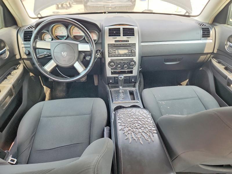 2008 DODGE CHARGER R/T — Фото 8 из 12