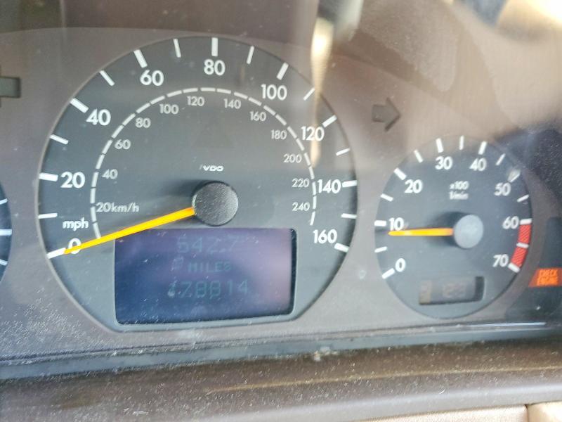 2000 MERCEDES-BENZ E 320 — Фото 9 из 12