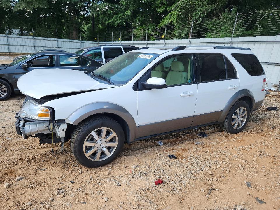 2008 FORD TAURUS X 1FMDK02W98GA45417