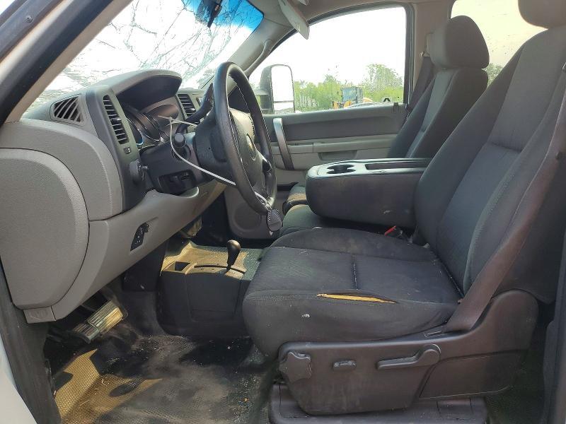 2012 CHEVROLET SILVERADO K2500 HEAVY DUTY — Фото 7 из 13
