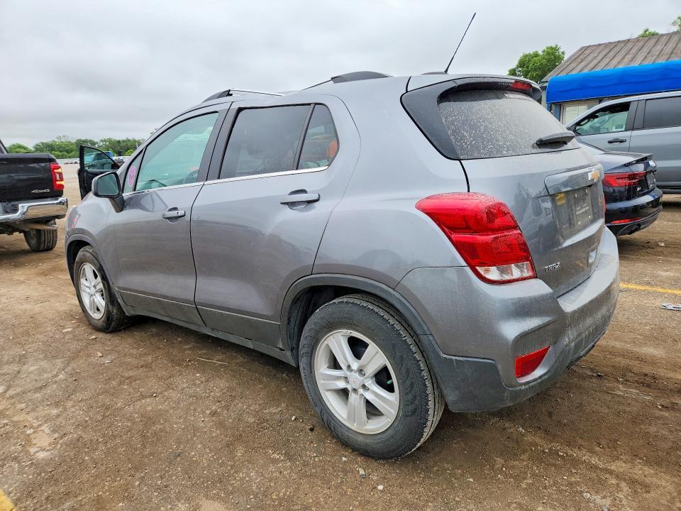 2020 CHEVROLET TRAX 1LT — Фото 2 из 12