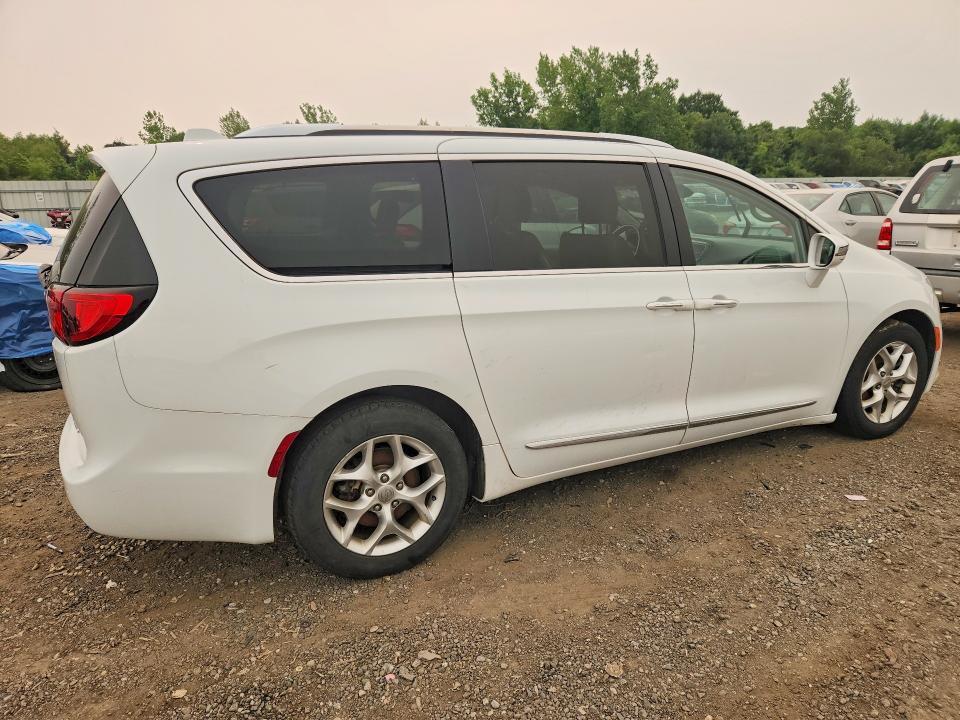 2020 CHRYSLER PACIFICA LIMITED — Фото 3 из 13