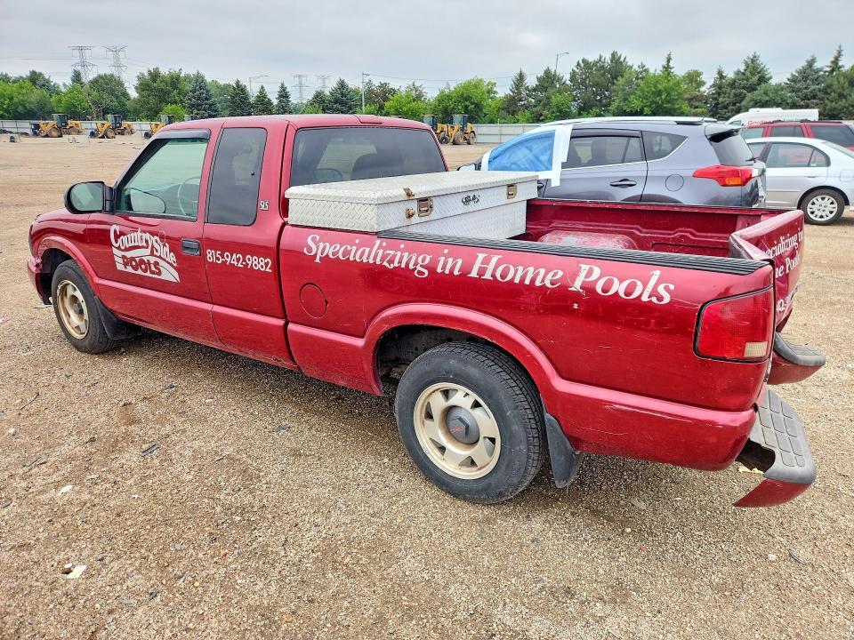 1GTCS19W518255105 2001 GMC SONOMA photo no. 2