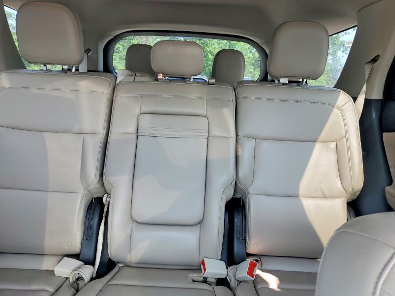 2024 FORD EXPLORER XLT — Фото 10 из 13