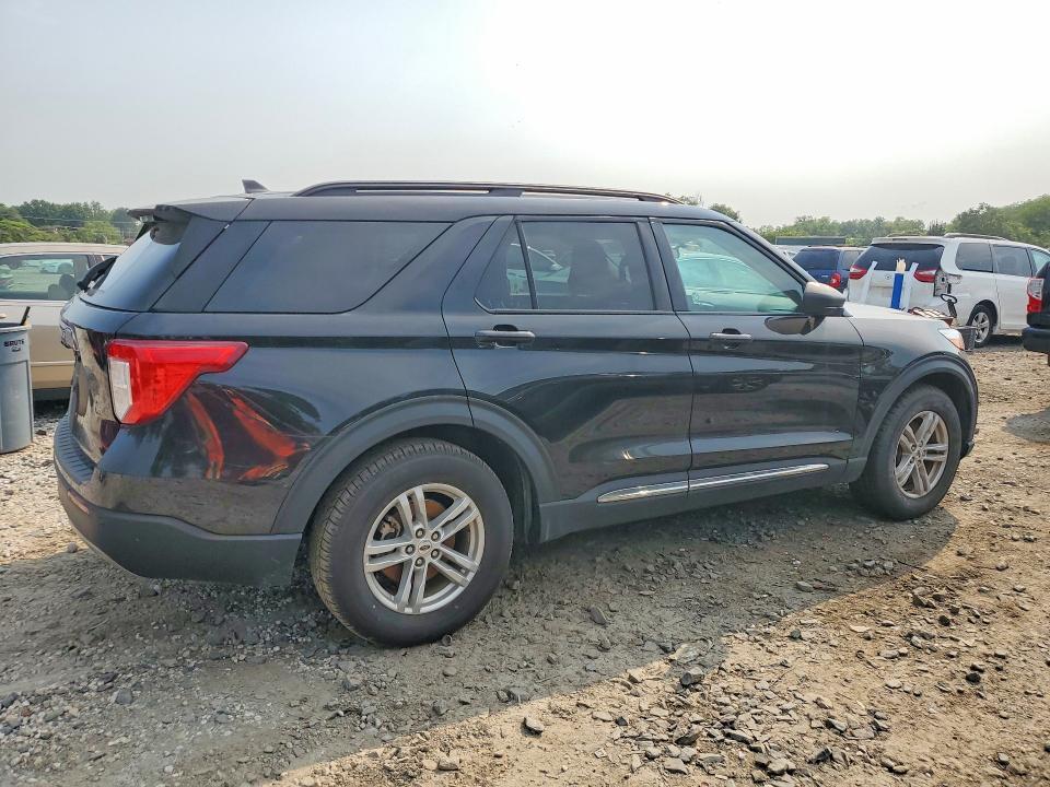 2024 FORD EXPLORER XLT — Фото 3 из 13