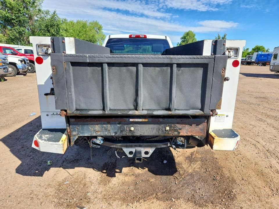 2016 CHEVROLET SILVERADO K2500 HEAVY DUTY — Фото 6 из 12